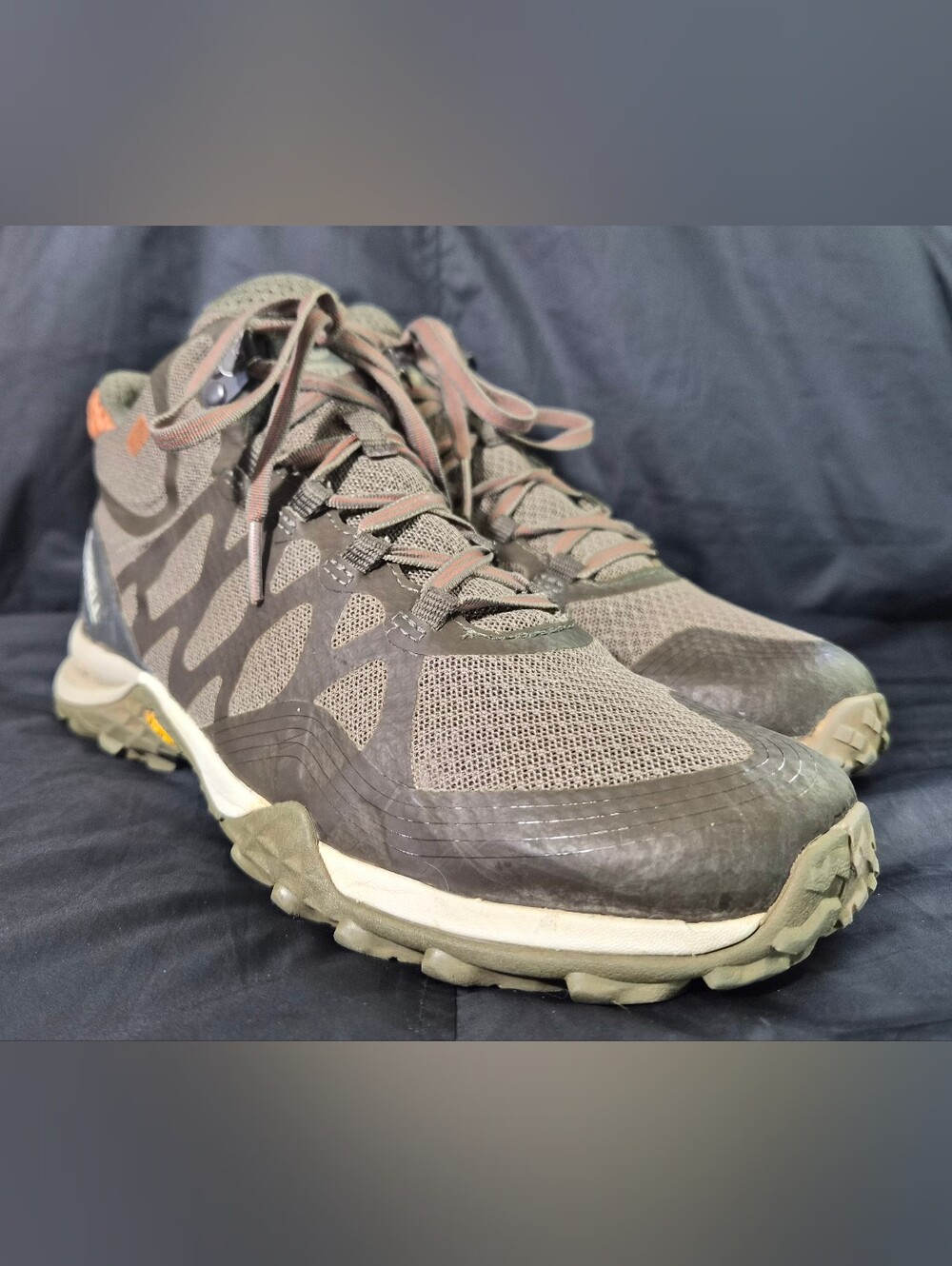 Women's Merrell Siren 3 Mid Waterproof Hiking Boot (J52900) Sz. 7.5
